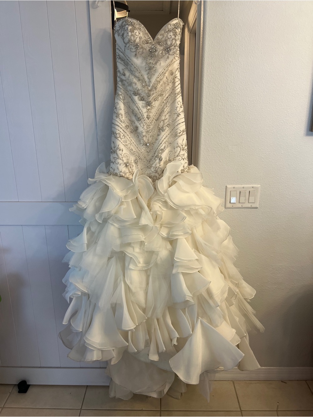Maggie Sottero Serencia Ivory Wedding Gown 5MT118 Altered
